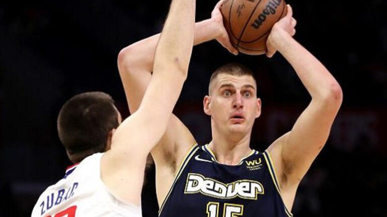 Nikola Jokic sets a record as the Nuggets beat the Clippers