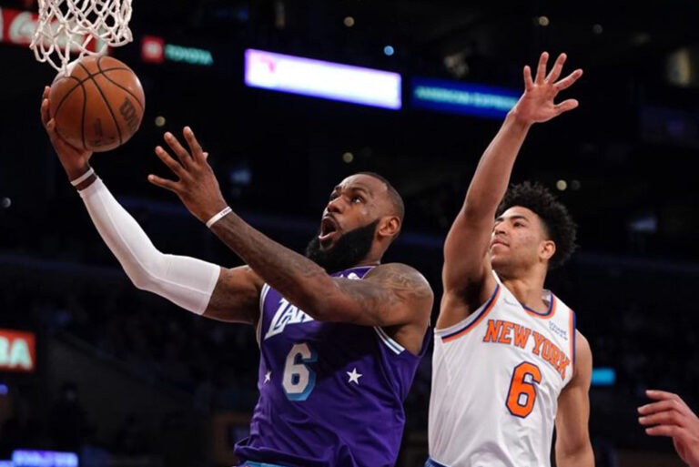 Los Angeles Lakers Beat New York Knicks Through Overtime Drama
