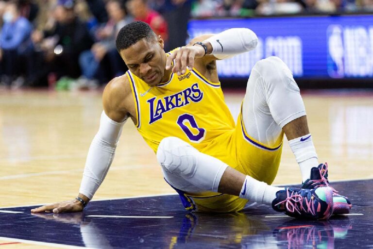 Russell Westbrook refuses to be discouraged even though the Lakers are in a slump